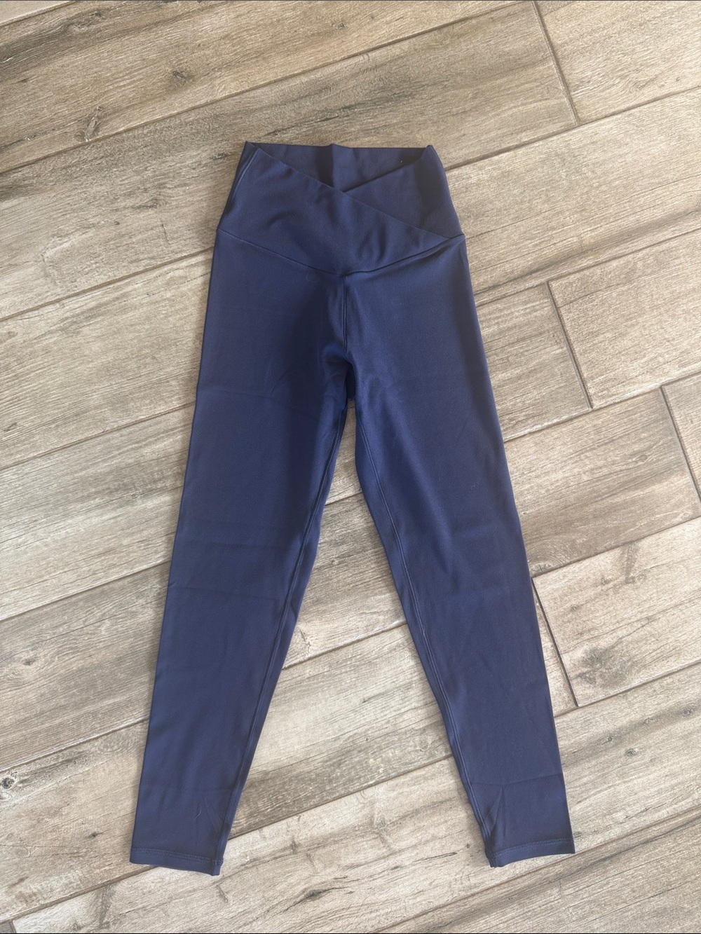 NWOT aerie Navy Cross-Front High Waist Leggings